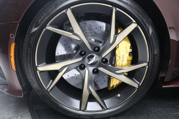 Used 2019 Aston Martin DBS Superleggera for sale $289,900 at Alfa Romeo of Westport in Westport CT 06880 22