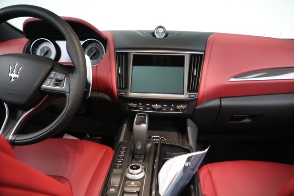 New 2023 Maserati Levante Modena for sale $112,645 at Alfa Romeo of Westport in Westport CT 06880 21