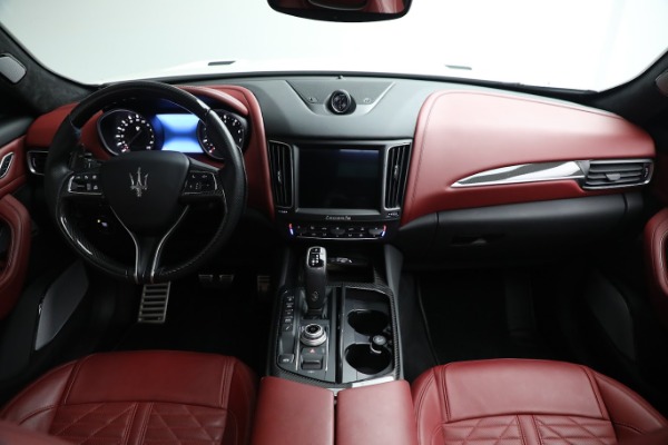 Used 2019 Maserati Levante TROFEO for sale $109,900 at Alfa Romeo of Westport in Westport CT 06880 17