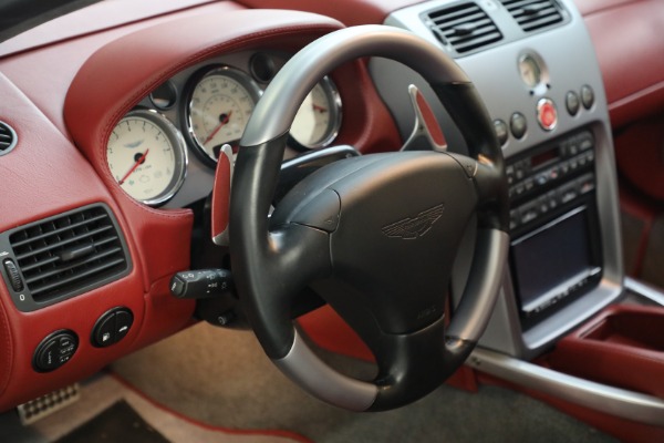 Used 2003 Aston Martin V12 Vanquish for sale $99,900 at Alfa Romeo of Westport in Westport CT 06880 24