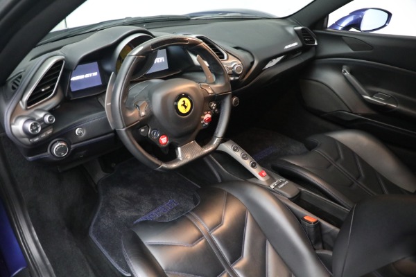 Used 2018 Ferrari 488 GTB for sale $272,900 at Alfa Romeo of Westport in Westport CT 06880 13