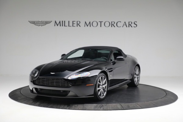 Used 2015 Aston Martin V8 Vantage GT Roadster for sale $109,900 at Alfa Romeo of Westport in Westport CT 06880 13