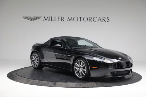 Used 2015 Aston Martin V8 Vantage GT Roadster for sale $109,900 at Alfa Romeo of Westport in Westport CT 06880 18