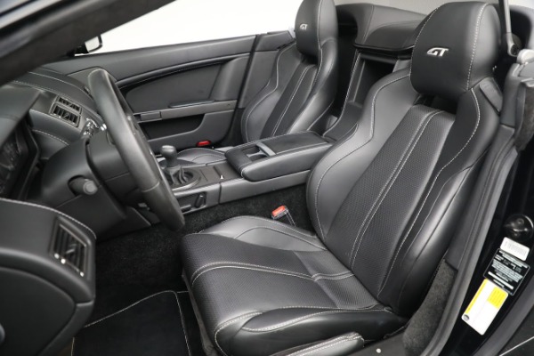 Used 2015 Aston Martin V8 Vantage GT Roadster for sale $109,900 at Alfa Romeo of Westport in Westport CT 06880 20