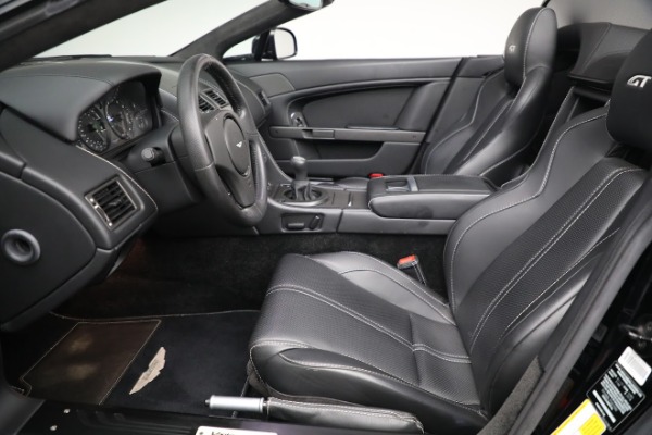 Used 2015 Aston Martin V8 Vantage GT Roadster for sale $109,900 at Alfa Romeo of Westport in Westport CT 06880 22