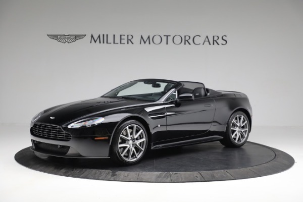 Used 2015 Aston Martin V8 Vantage GT Roadster for sale $109,900 at Alfa Romeo of Westport in Westport CT 06880 1