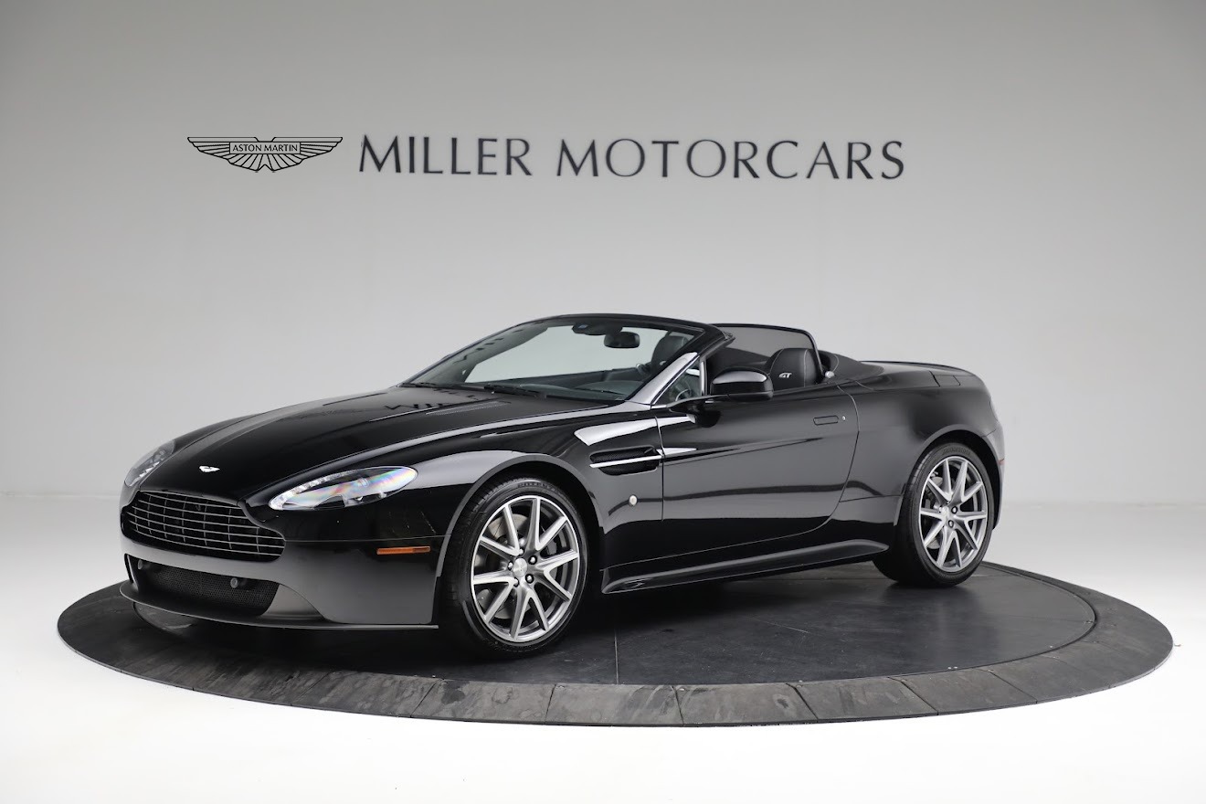 Used 2015 Aston Martin V8 Vantage GT Roadster for sale $109,900 at Alfa Romeo of Westport in Westport CT 06880 1
