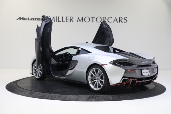 Used 2019 McLaren 570S for sale $184,900 at Alfa Romeo of Westport in Westport CT 06880 15