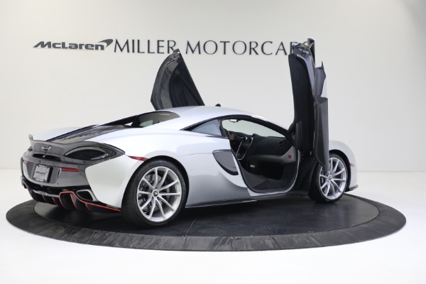 Used 2019 McLaren 570S for sale Sold at Alfa Romeo of Westport in Westport CT 06880 18