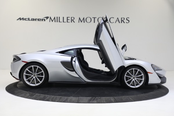 Used 2019 McLaren 570S for sale Sold at Alfa Romeo of Westport in Westport CT 06880 21