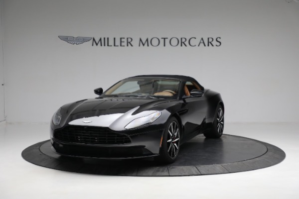 Used 2020 Aston Martin DB11 Volante for sale Sold at Alfa Romeo of Westport in Westport CT 06880 13