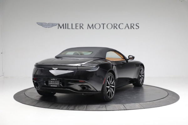 Used 2020 Aston Martin DB11 Volante for sale Sold at Alfa Romeo of Westport in Westport CT 06880 16