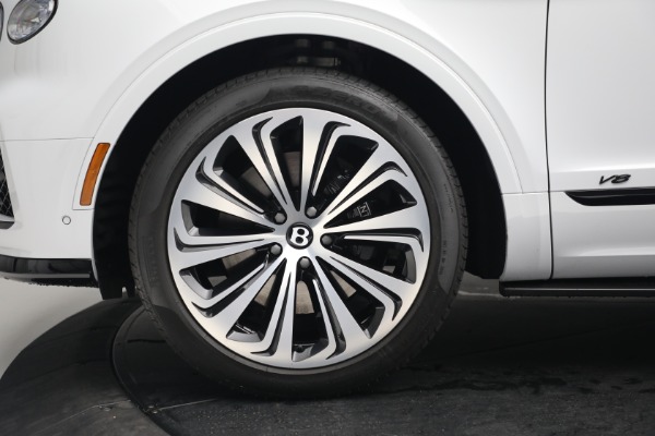 Used 2022 Bentley Bentayga V8 First Edition for sale $249,900 at Alfa Romeo of Westport in Westport CT 06880 14