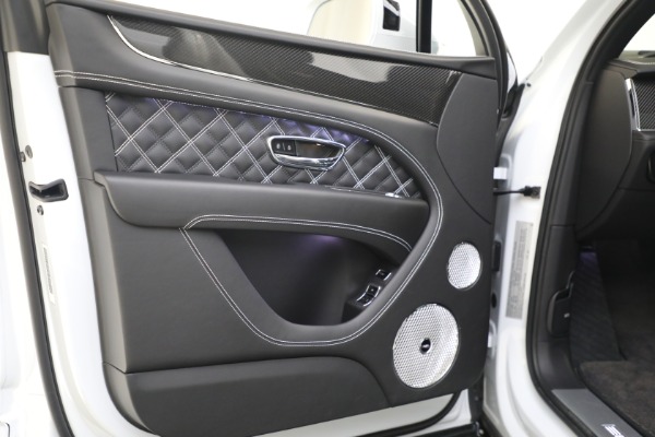 Used 2022 Bentley Bentayga V8 First Edition for sale $249,900 at Alfa Romeo of Westport in Westport CT 06880 15
