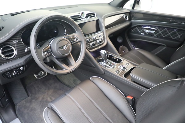 Used 2022 Bentley Bentayga V8 First Edition for sale $249,900 at Alfa Romeo of Westport in Westport CT 06880 16