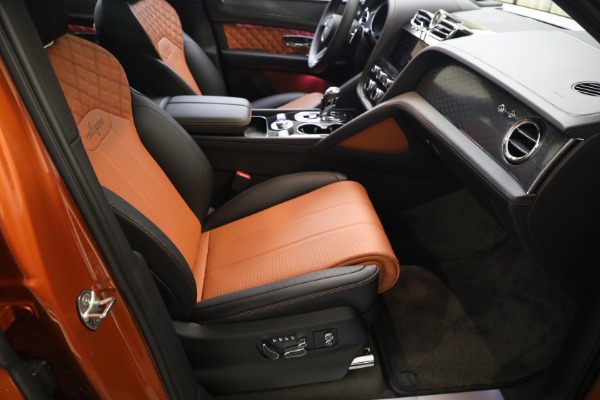 Used 2022 Bentley Bentayga V8 First Edition for sale $229,900 at Alfa Romeo of Westport in Westport CT 06880 17