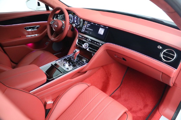 New 2022 Bentley Flying Spur V8 for sale $241,740 at Alfa Romeo of Westport in Westport CT 06880 22