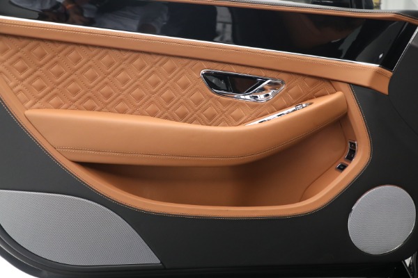 Used 2022 Bentley Continental GT V8 for sale Call for price at Alfa Romeo of Westport in Westport CT 06880 14