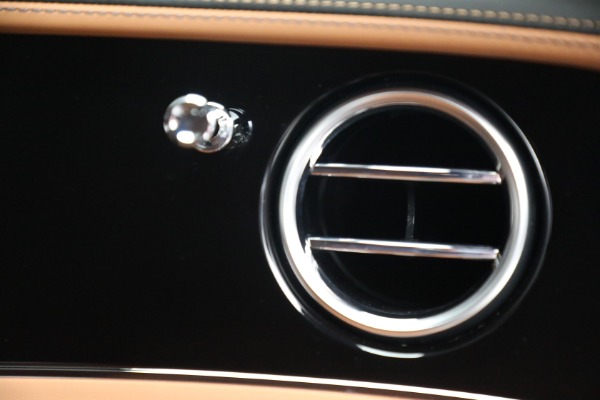 Used 2022 Bentley Continental GT V8 for sale Call for price at Alfa Romeo of Westport in Westport CT 06880 25