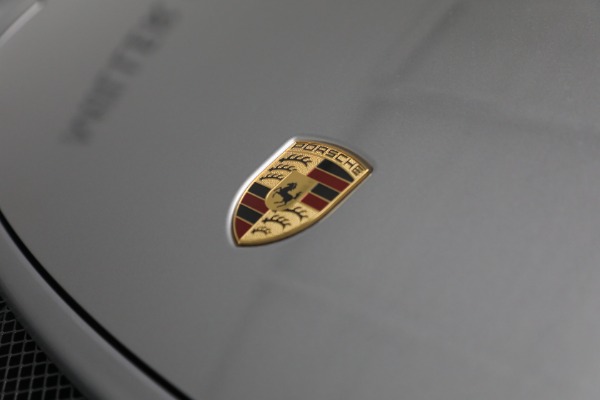 Used 2018 Porsche 911 GT3 for sale $196,900 at Alfa Romeo of Westport in Westport CT 06880 27
