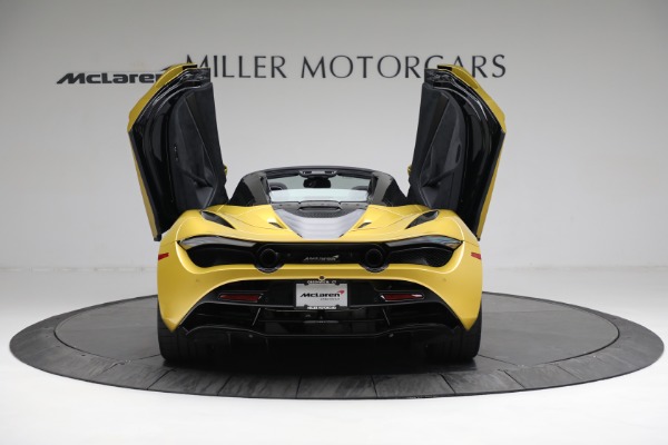 Used 2020 McLaren 720S Spider for sale Sold at Alfa Romeo of Westport in Westport CT 06880 15