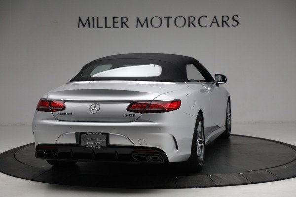 Used 2018 Mercedes-Benz S-Class AMG S 63 for sale $105,900 at Alfa Romeo of Westport in Westport CT 06880 10