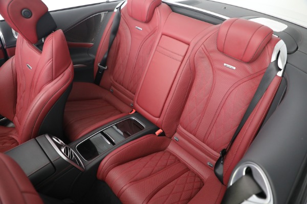 Used 2018 Mercedes-Benz S-Class AMG S 63 for sale $105,900 at Alfa Romeo of Westport in Westport CT 06880 16