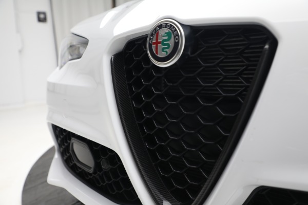 New 2023 Alfa Romeo Giulia Estrema for sale $55,610 at Alfa Romeo of Westport in Westport CT 06880 18