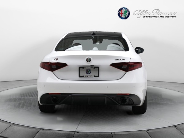 New 2023 Alfa Romeo Giulia Estrema for sale $55,610 at Alfa Romeo of Westport in Westport CT 06880 6