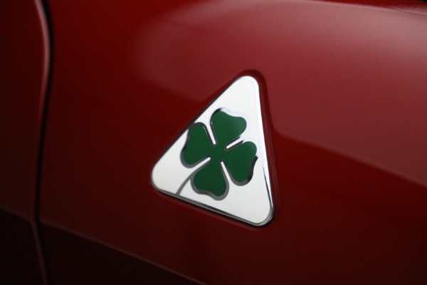 Used 2018 Alfa Romeo Giulia Quadrifoglio for sale $63,900 at Alfa Romeo of Westport in Westport CT 06880 27