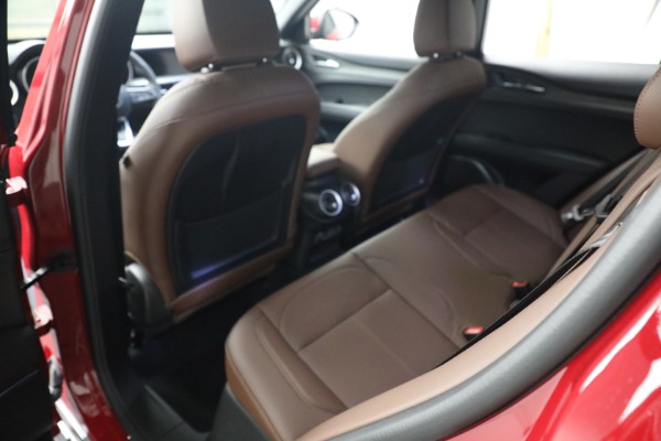 New 2023 Alfa Romeo Stelvio Ti for sale $53,845 at Alfa Romeo of Westport in Westport CT 06880 23