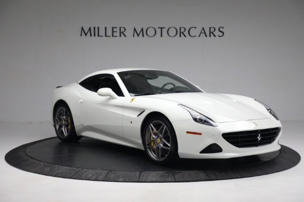 Used 2015 Ferrari California T for sale Sold at Alfa Romeo of Westport in Westport CT 06880 17