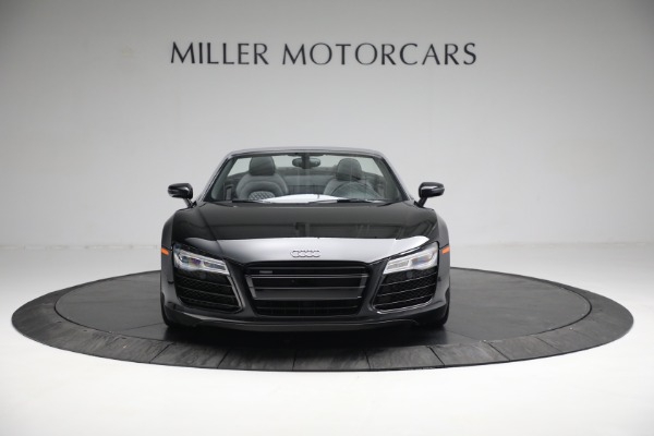 Used 2015 Audi R8 4.2 quattro Spyder for sale Sold at Alfa Romeo of Westport in Westport CT 06880 12