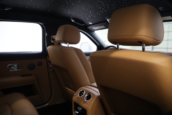 Used 2021 Rolls-Royce Ghost for sale $339,900 at Alfa Romeo of Westport in Westport CT 06880 17