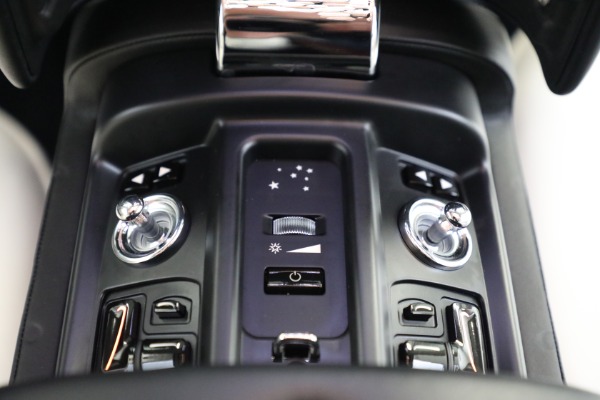 Used 2012 Rolls-Royce Phantom Coupe for sale $195,900 at Alfa Romeo of Westport in Westport CT 06880 19