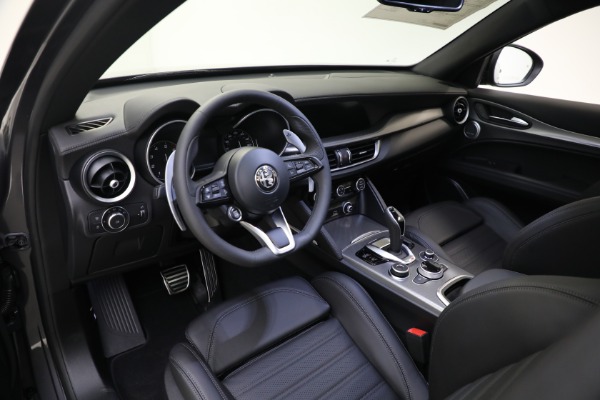 New 2023 Alfa Romeo Stelvio Veloce for sale $59,225 at Alfa Romeo of Westport in Westport CT 06880 17