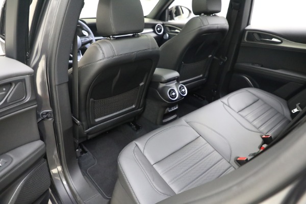 New 2023 Alfa Romeo Stelvio Veloce for sale $59,225 at Alfa Romeo of Westport in Westport CT 06880 21