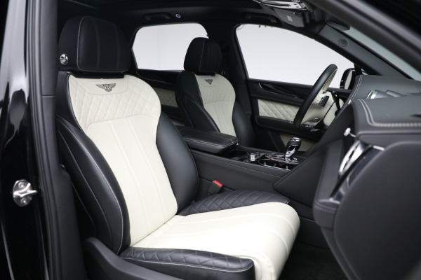 Used 2018 Bentley Bentayga Black Edition for sale Sold at Alfa Romeo of Westport in Westport CT 06880 27