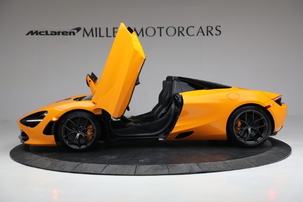 New 2022 McLaren 720S Spider Performance for sale $377,370 at Alfa Romeo of Westport in Westport CT 06880 14
