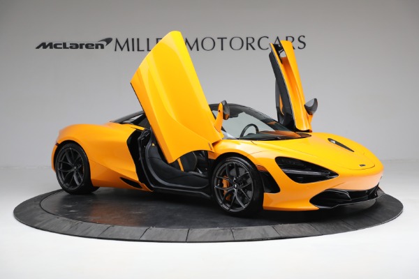 New 2022 McLaren 720S Spider Performance for sale $377,370 at Alfa Romeo of Westport in Westport CT 06880 19