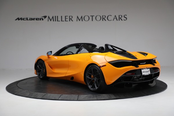 New 2022 McLaren 720S Spider Performance for sale $377,370 at Alfa Romeo of Westport in Westport CT 06880 4