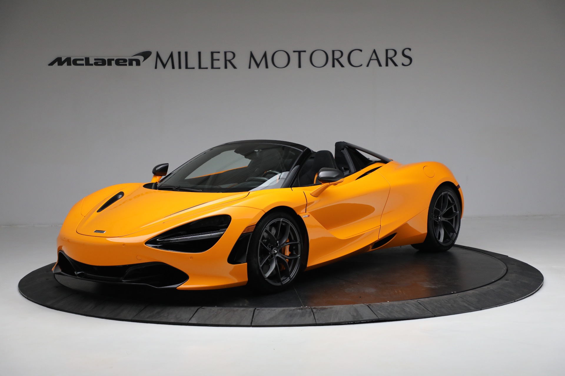 New 2022 McLaren 720S Spider Performance for sale $377,370 at Alfa Romeo of Westport in Westport CT 06880 1