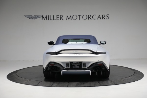 Used 2023 Aston Martin Vantage for sale $213,186 at Alfa Romeo of Westport in Westport CT 06880 13
