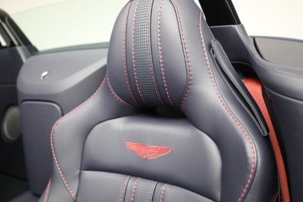 Used 2023 Aston Martin Vantage Roadster for sale Sold at Alfa Romeo of Westport in Westport CT 06880 20