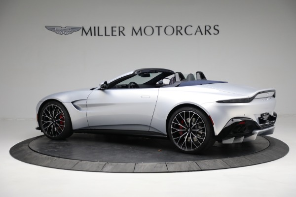 Used 2023 Aston Martin Vantage Roadster for sale Sold at Alfa Romeo of Westport in Westport CT 06880 3