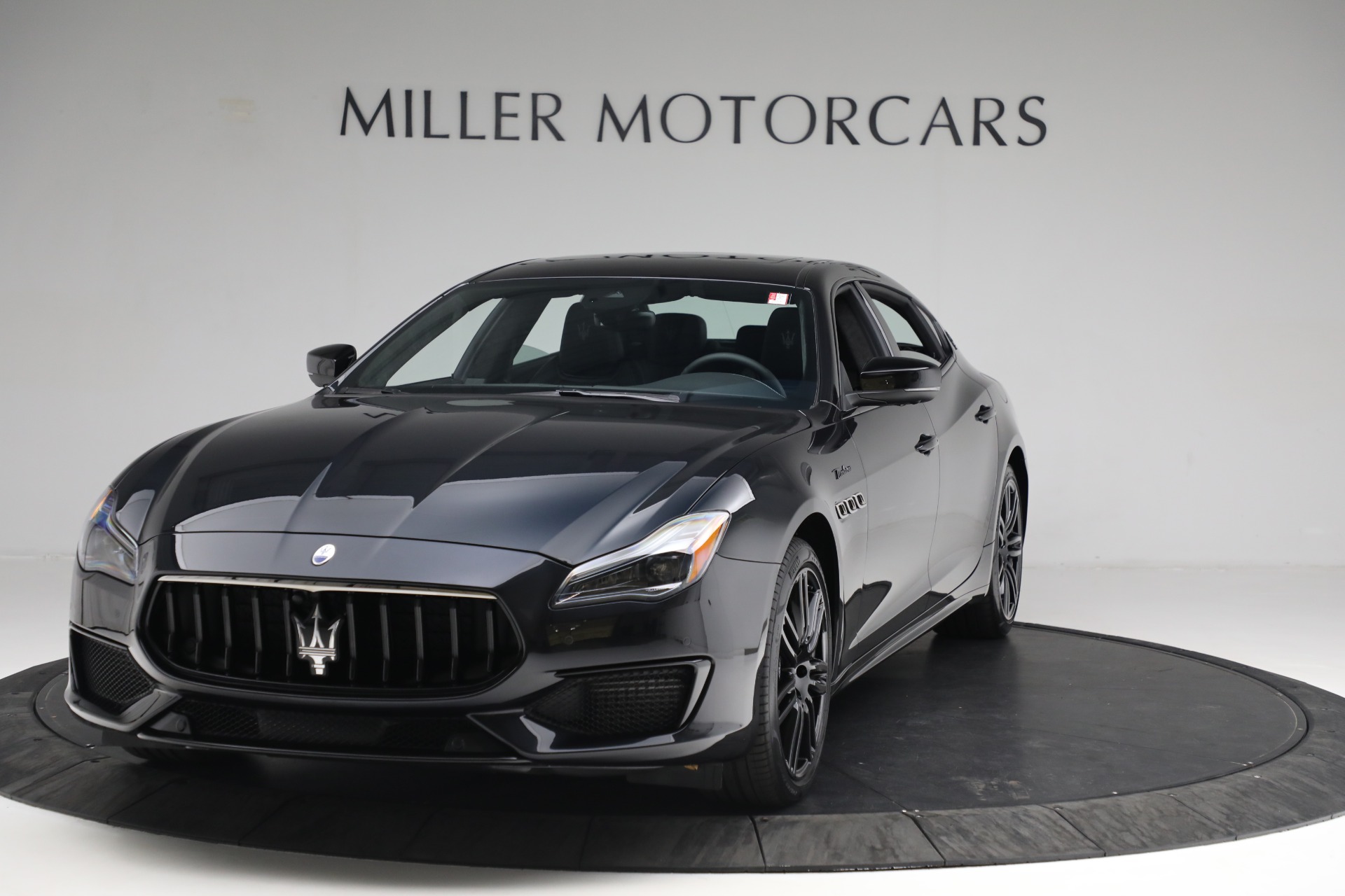 New 2023 Maserati Quattroporte Modena Q4 for sale $138,495 at Alfa Romeo of Westport in Westport CT 06880 1