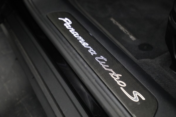 Used 2022 Porsche Panamera Turbo S for sale $189,900 at Alfa Romeo of Westport in Westport CT 06880 16
