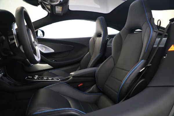 Used 2023 McLaren GT Luxe for sale $173,900 at Alfa Romeo of Westport in Westport CT 06880 24
