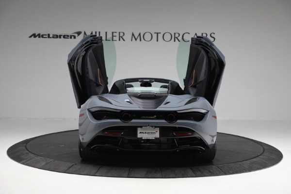 New 2022 McLaren 720S Spider Performance for sale Call for price at Alfa Romeo of Westport in Westport CT 06880 13