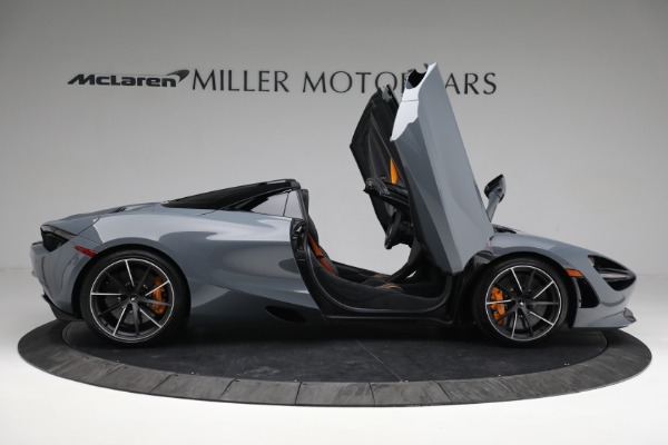 New 2022 McLaren 720S Spider Performance for sale $393,270 at Alfa Romeo of Westport in Westport CT 06880 15